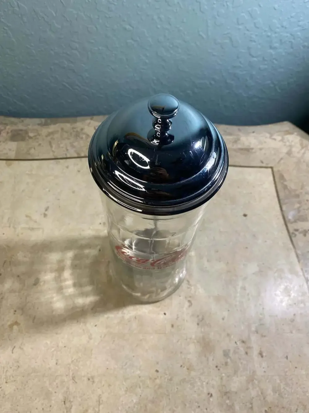 Vtg 1992 Coca-Cola Delicious and Refreshing Diner Style Glass Straw Dispenser